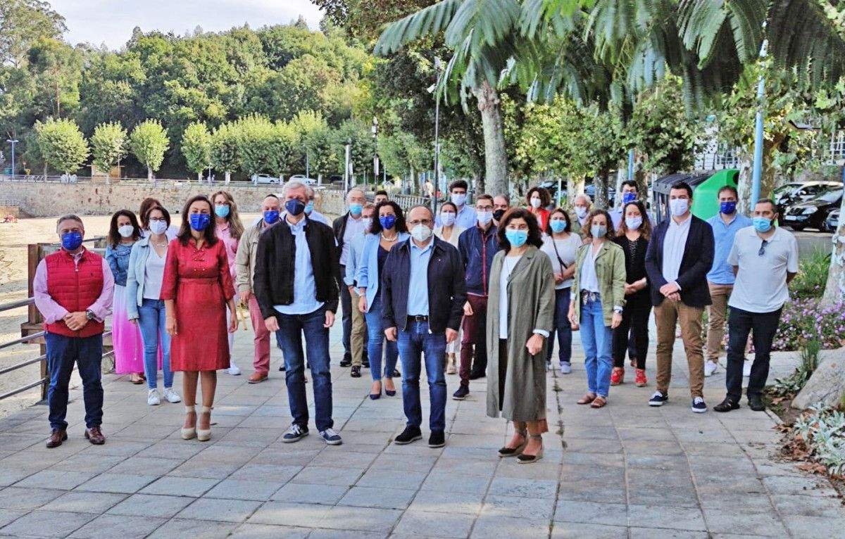 Alfonso Rueda con compromisarios do PP en Marín