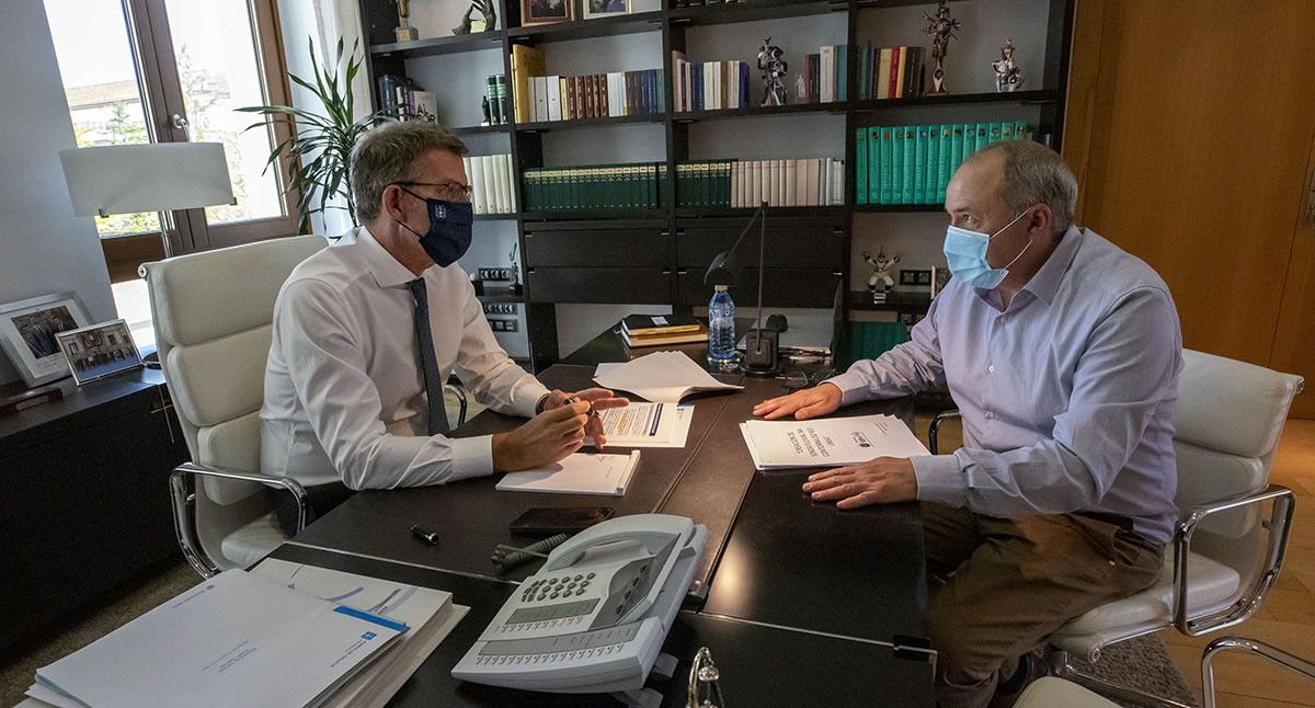 Xuntanza de Núñez Feijóo con José Cela, alcalde de Moraña