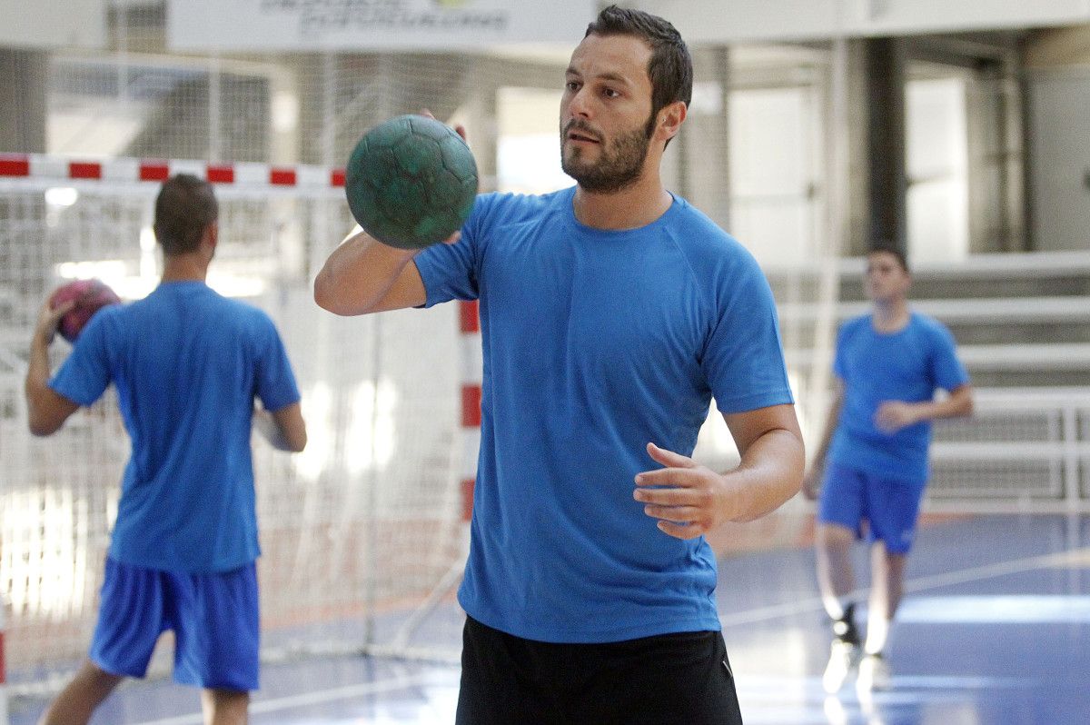 Richi Amérigo durante un entrenamiento del Teucro en el Municipal