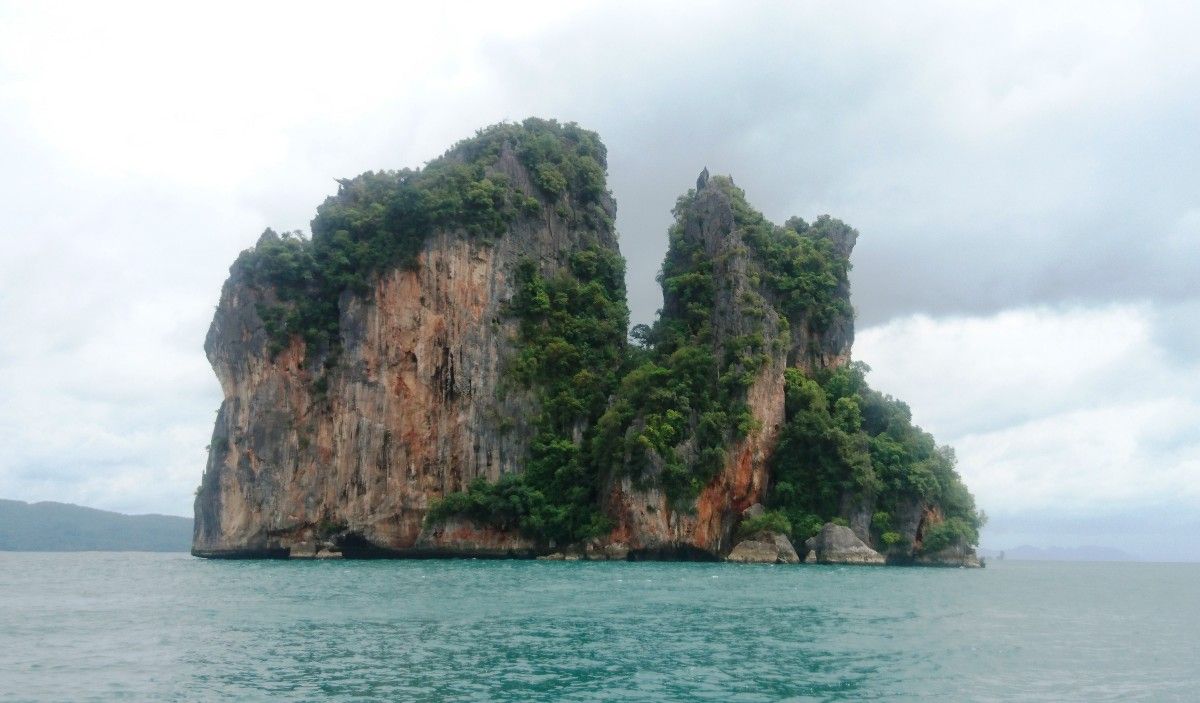 Illote no mar de Andamán, Tailandia