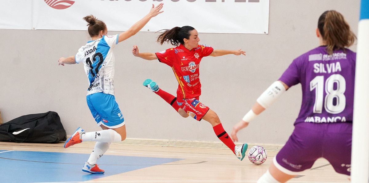 Luci, no partido de liga entre Marín Futsal e Poio Pescamar na Raña
