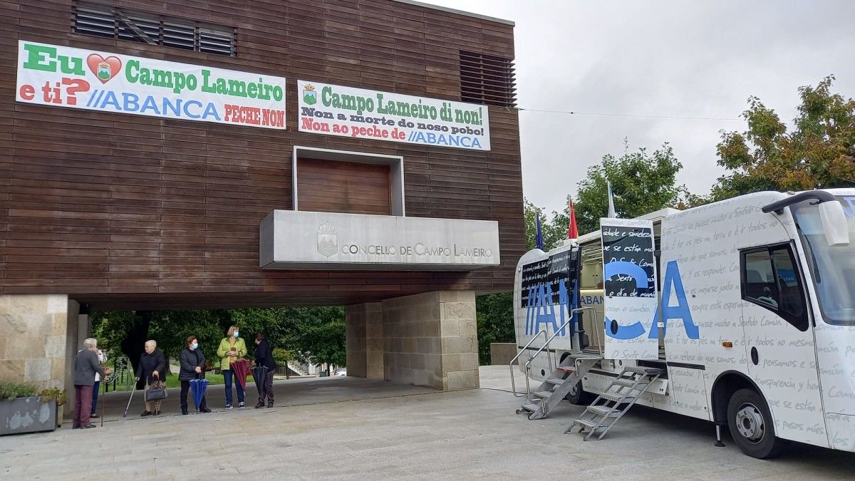 Unidad móvil de Abanca en Campo Lameiro