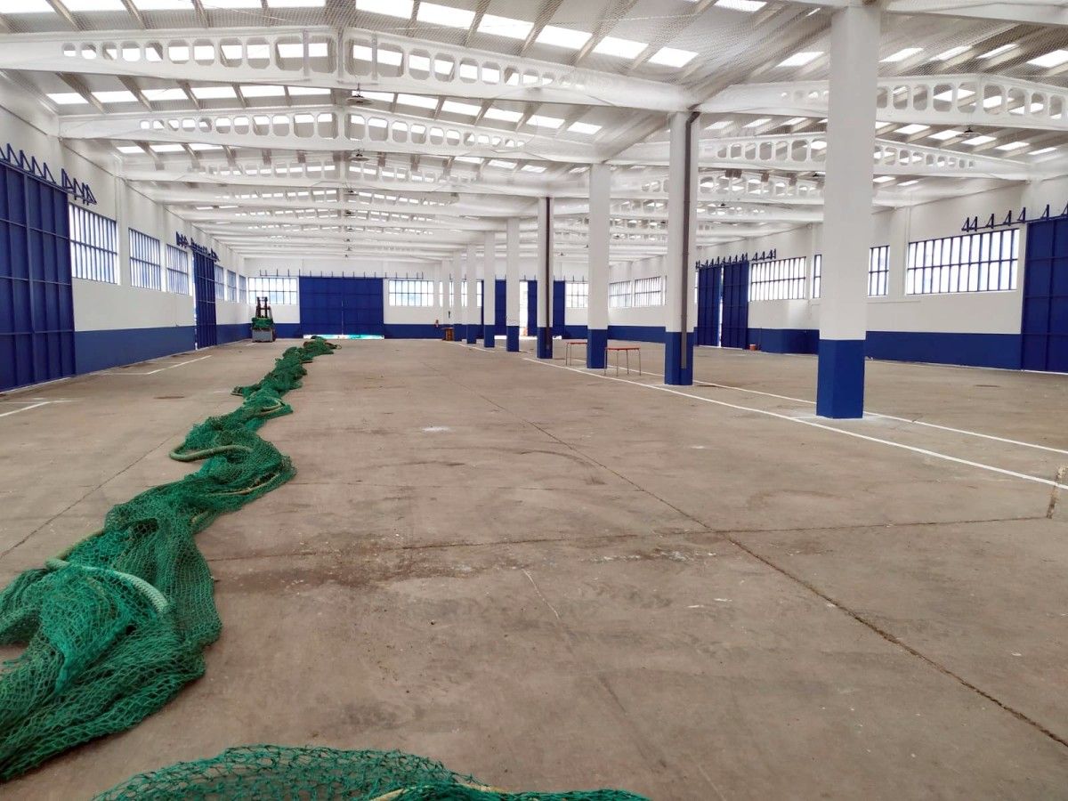 Nave tendedero de redes rehabilitada en el Puerto de marín