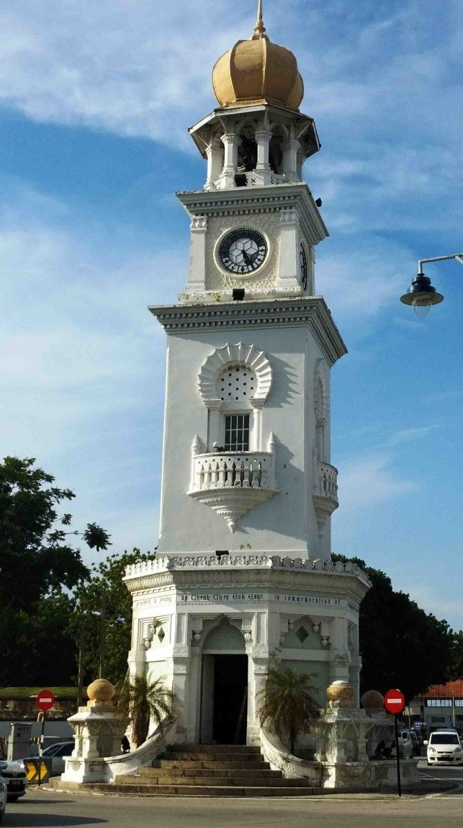 Torre do reloxo da Raíña Victoria