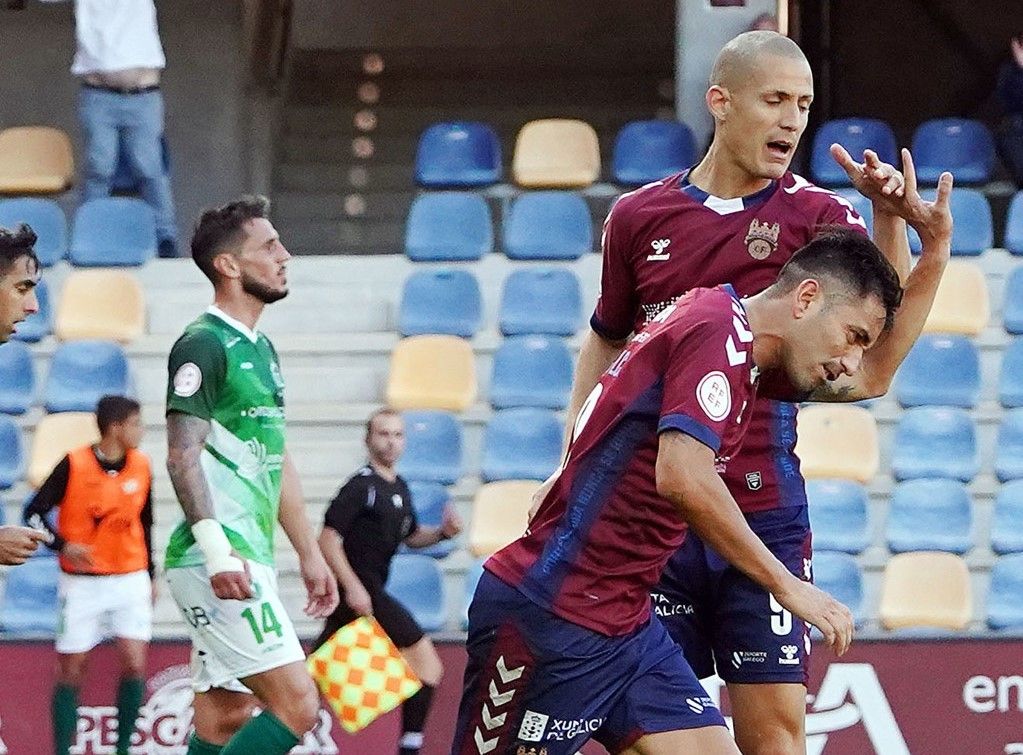 Charles e Rufo, no partido de liga en Pasarón entre o Pontevedra o Arenteiro