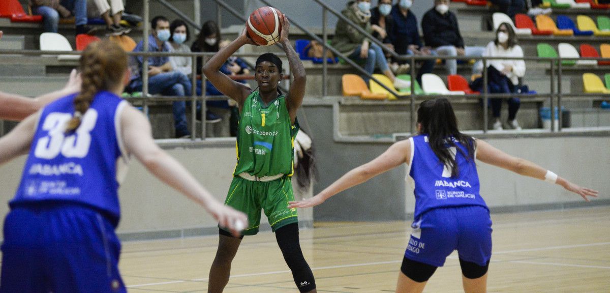 Ruth Adams, no partido de Liga Femina 2 entre Arxil e Rosalía no CGTD