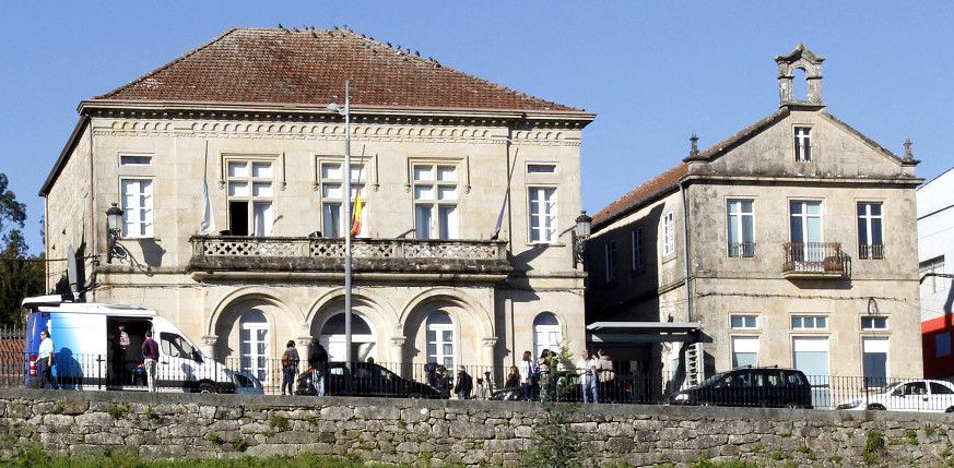 Casa consistorial de Ponte Caldelas