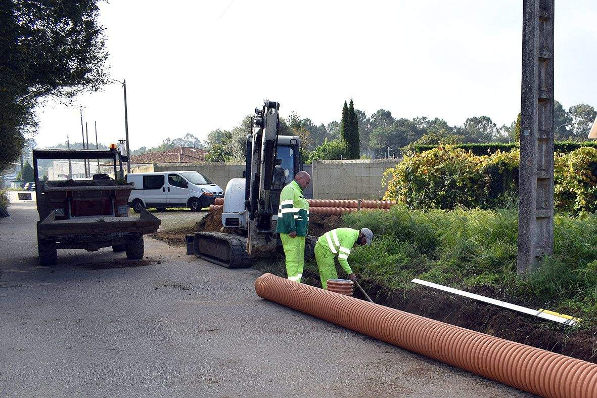 Instalación de tubaxes