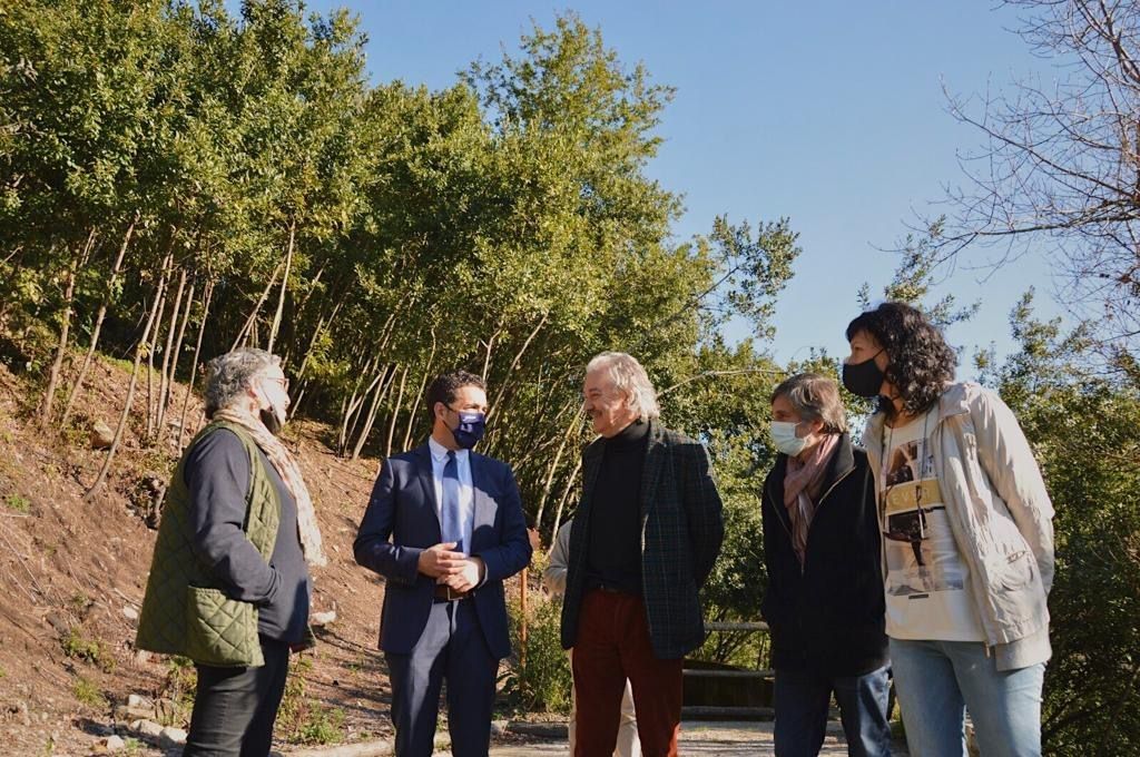 Inauguración do taller de emprego da Xunta en Caldas que servirá para restaurar a contorna da fervenza de Segade