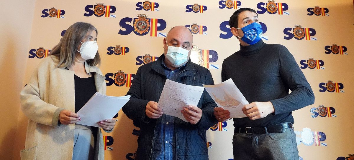 Luis Alamancos e Roberto González presentan o congreso sobre terrorismo