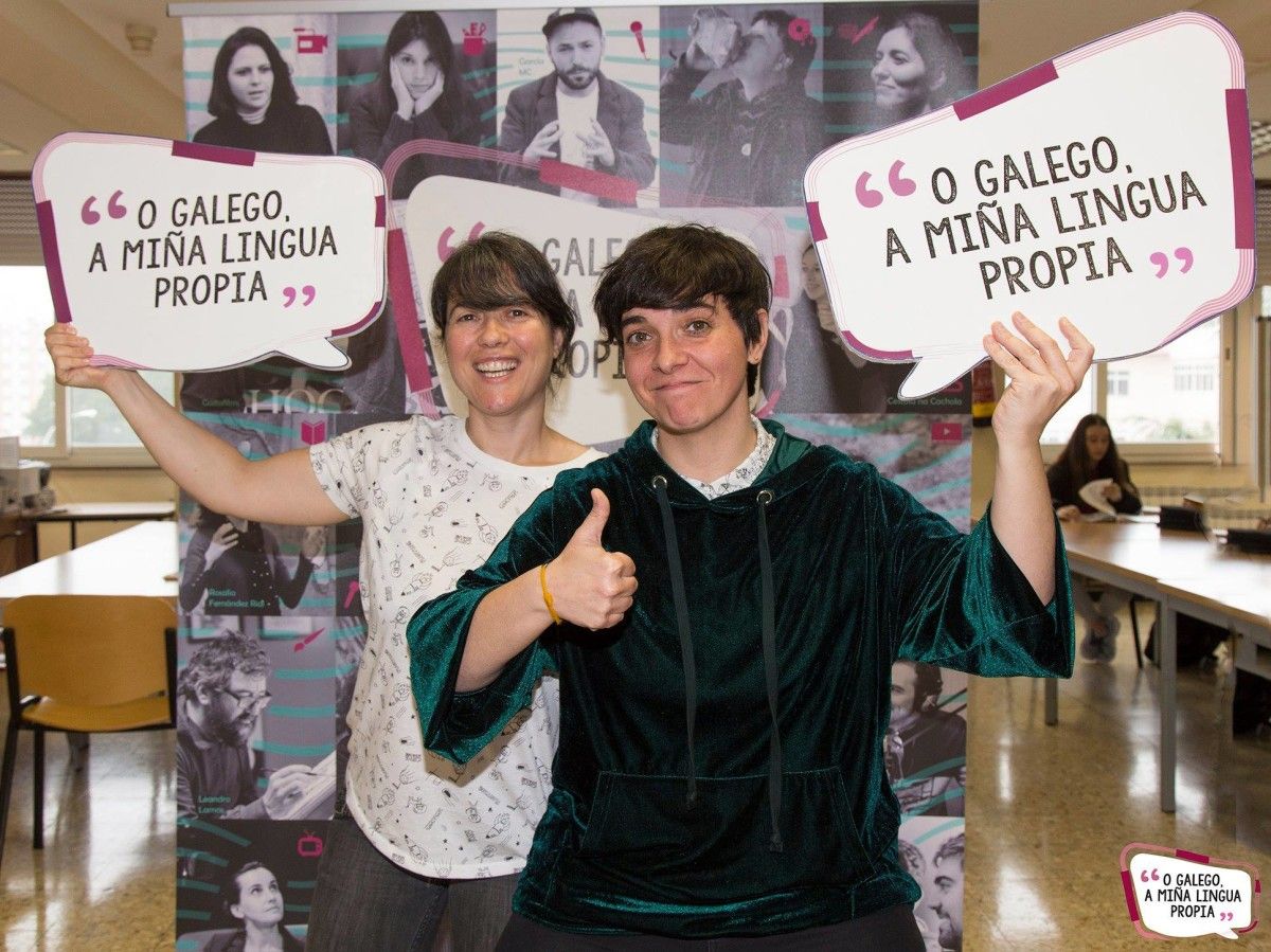 O dúo poético-musical Aldaolado, composto por María Lado e Lucía Aldao