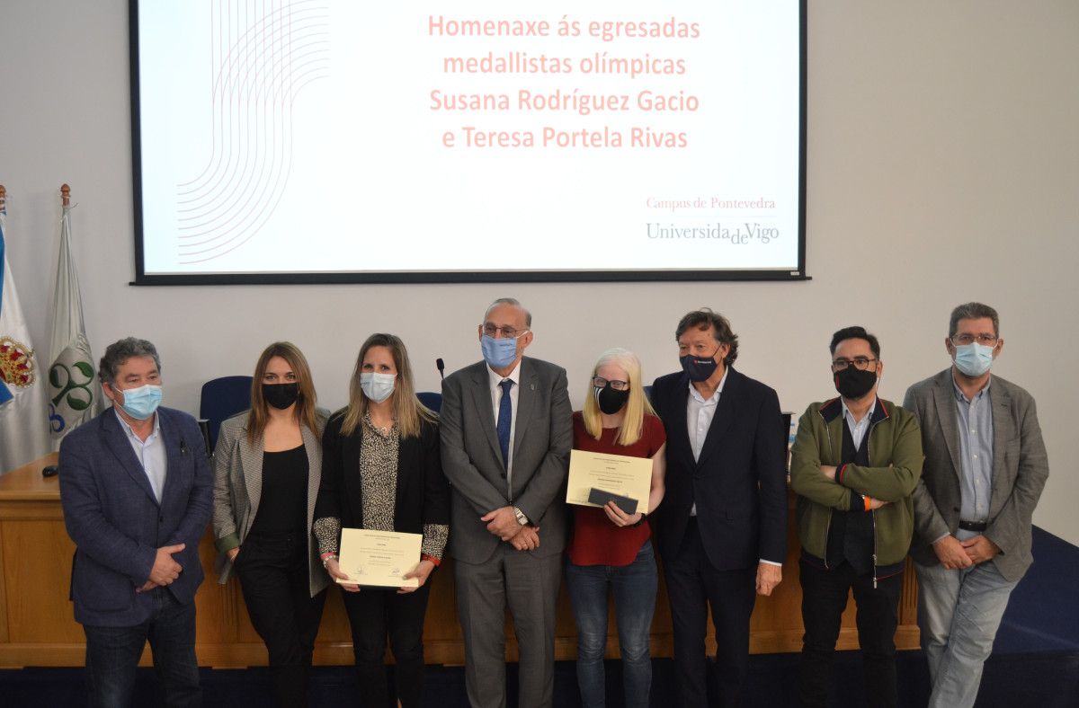 Homenaje a Teresa Portela y Susana Rodríguez en la facultad de Fisioterapia de Pontevedra