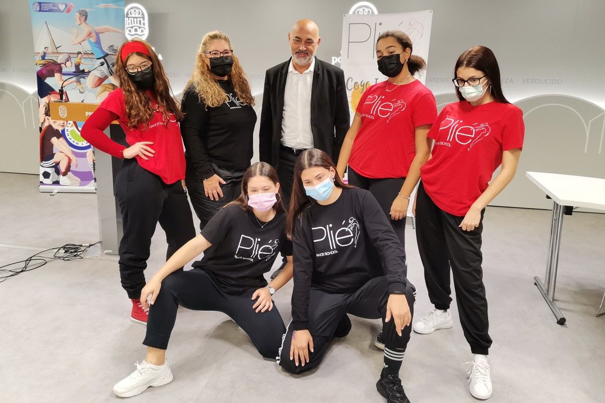 Presentación do curso de danza que organiza Plie Dance School dentro do programa A Vida é Movernos