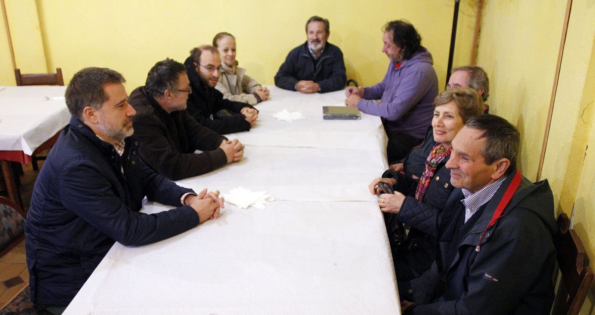 Xuntanza cos propietarios dos terreos da Ponte do Couto