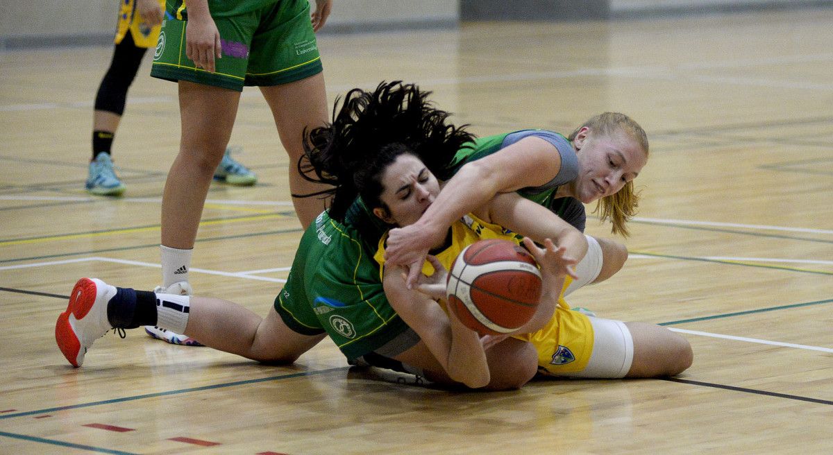 Partido de Liga Femenina 2 entre Arxil e Melilla no CGTD