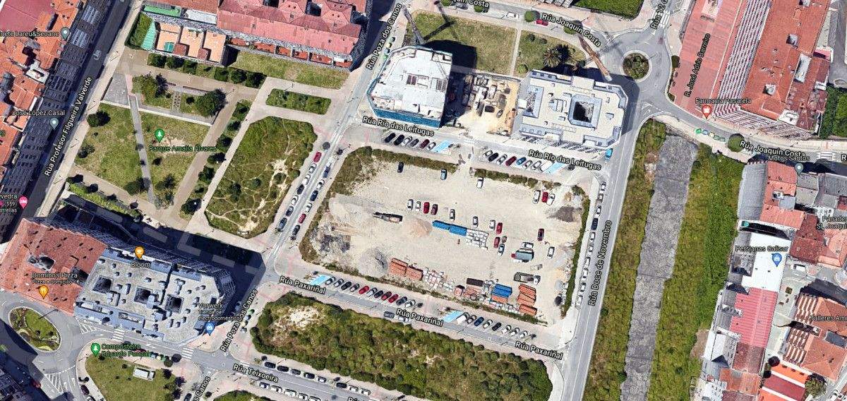 Parcela donde está prevista la construcción de la Residencia de Mayores que promueve la Fundación Amancio Ortega