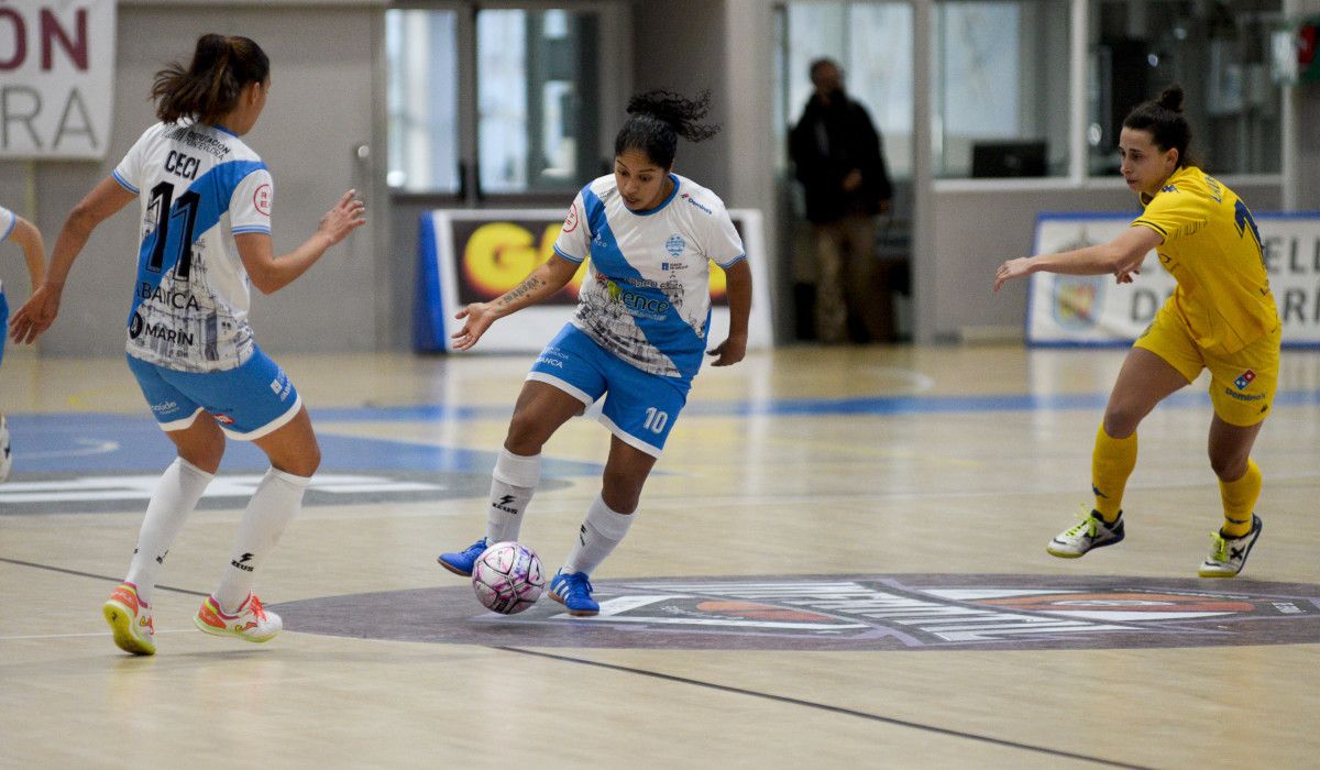 Partido de liga en A Raña entre Marín Futsal e Alcorcón