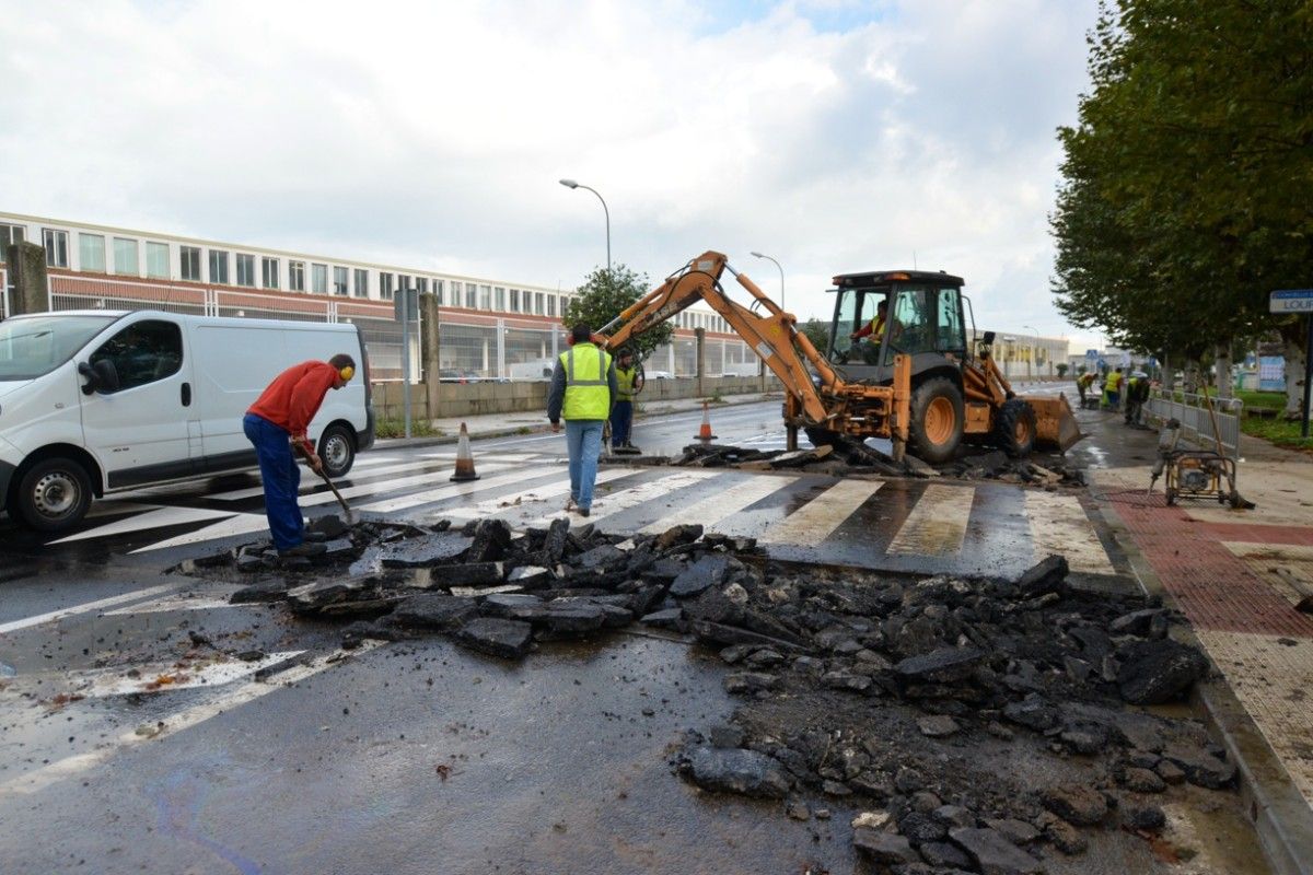 A modificación dos lombos en Estribela afectou ao tráfico en Marín