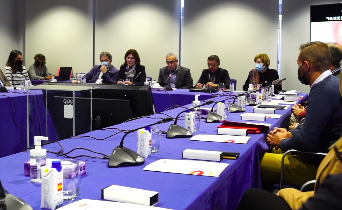 O alcalde de Pontevedra, Miguel Anxo Fernández Lores, na I Xornada Municipalidade e Tríatlon