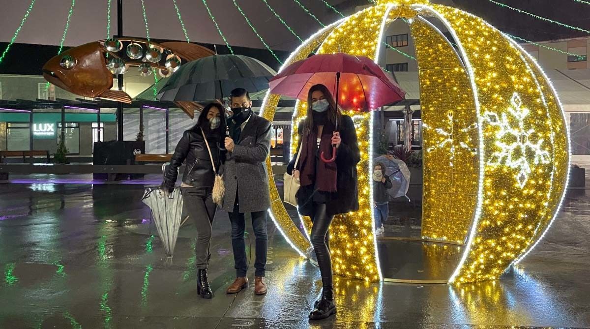 Andrés Díaz encendió la iluminación de Navidad 