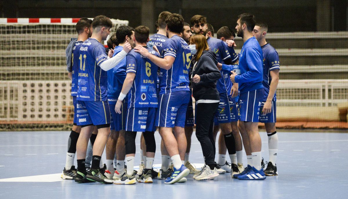 Partido de División Honra Prata entre Teucro e Zamora no Pavillón Municipal