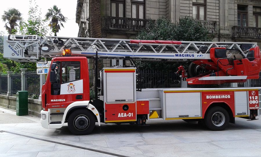Camión de bombeiros do parque de Pontevedra