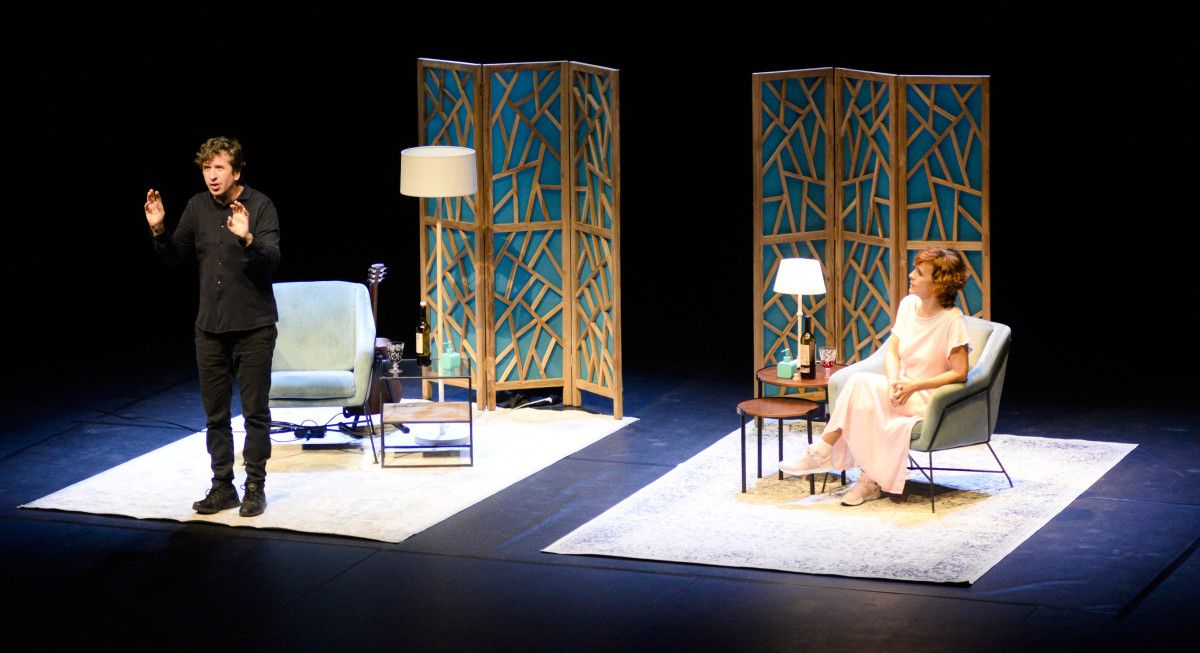 Representación en Pontevedra de 'Los mojigatos', con Gabino Diego e Cecilia Solaguren
