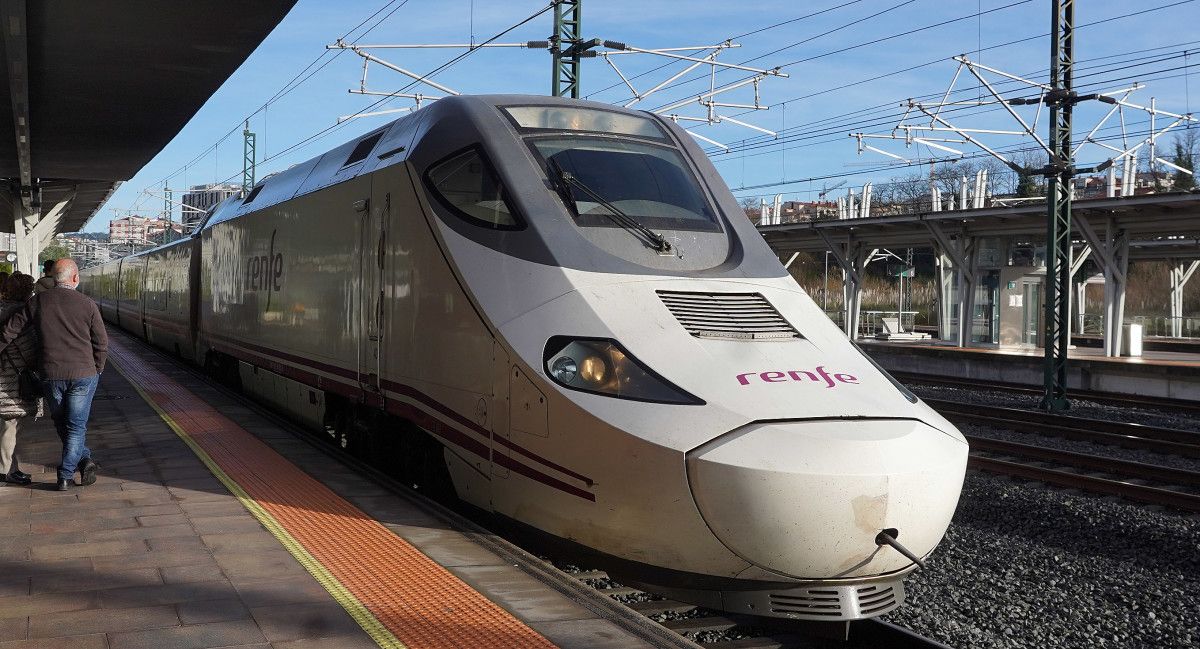 Tren en la estación de Pontevedra