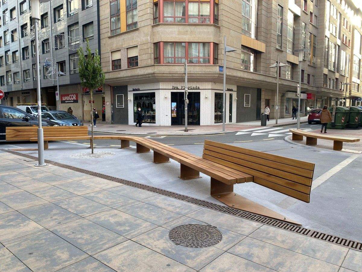 Novos bancos de Loureiro Crespo