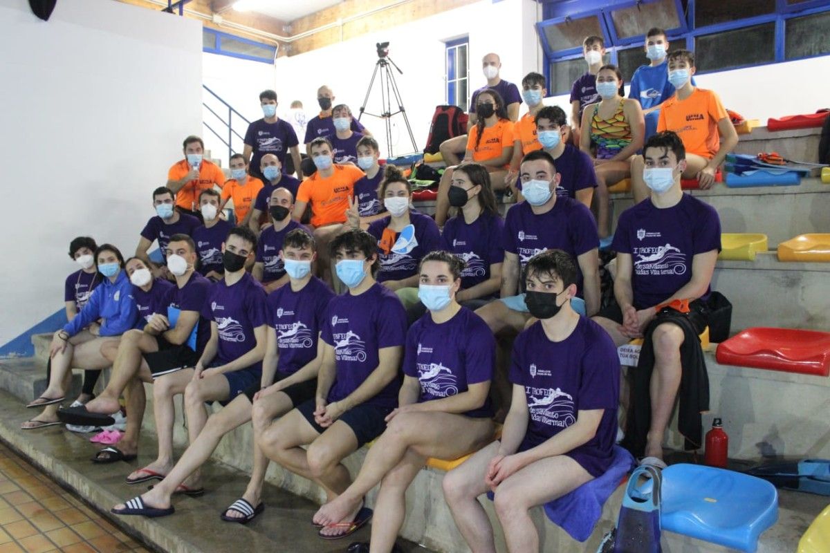 O Club Acuático Umia celebra o seu 25 aniversario cun campionato