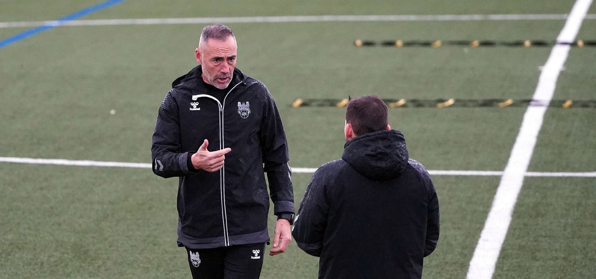 Entrenamiento del Pontevedra CF en Xeve después de las vacaciones de Navidad del 2021