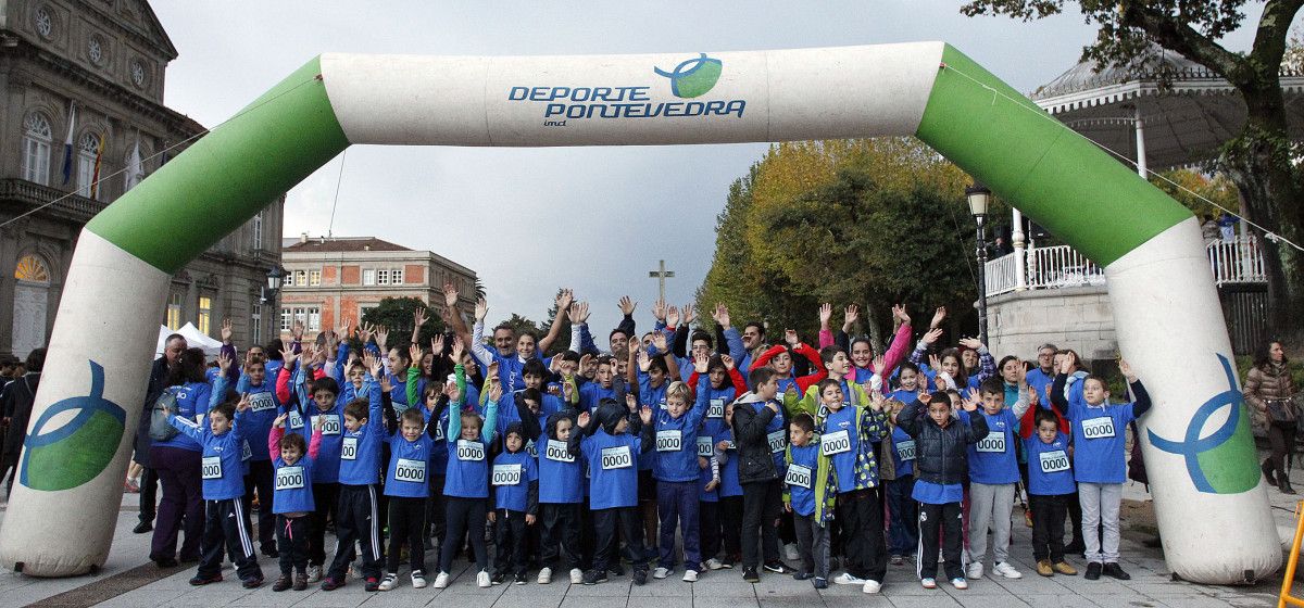 Milla solidaria pola diabete no casco histórico de Pontevedra