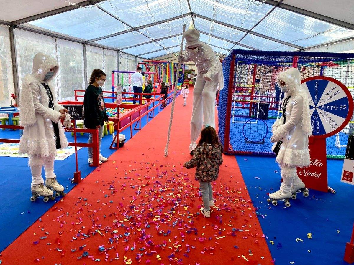Carpa de Engado Marín en las fiestas de Navidad