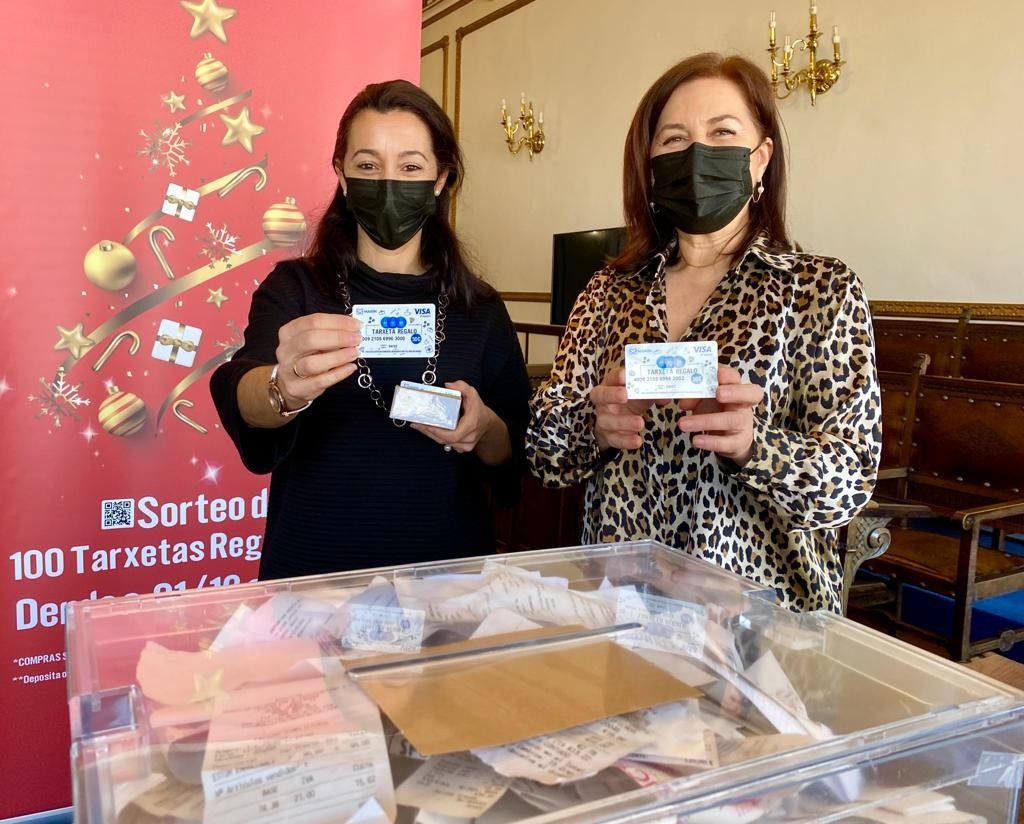 Las concejalas Marián Sanmartín y Cristina Acuña