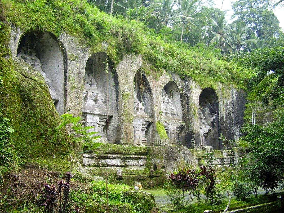 Gunung Kawi 