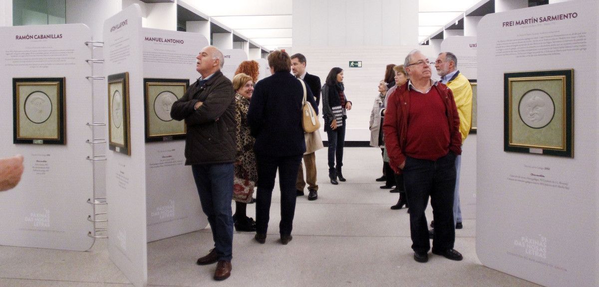 Exposición "51 páxinas das nosas letras" no Sexto Edificio do Museo