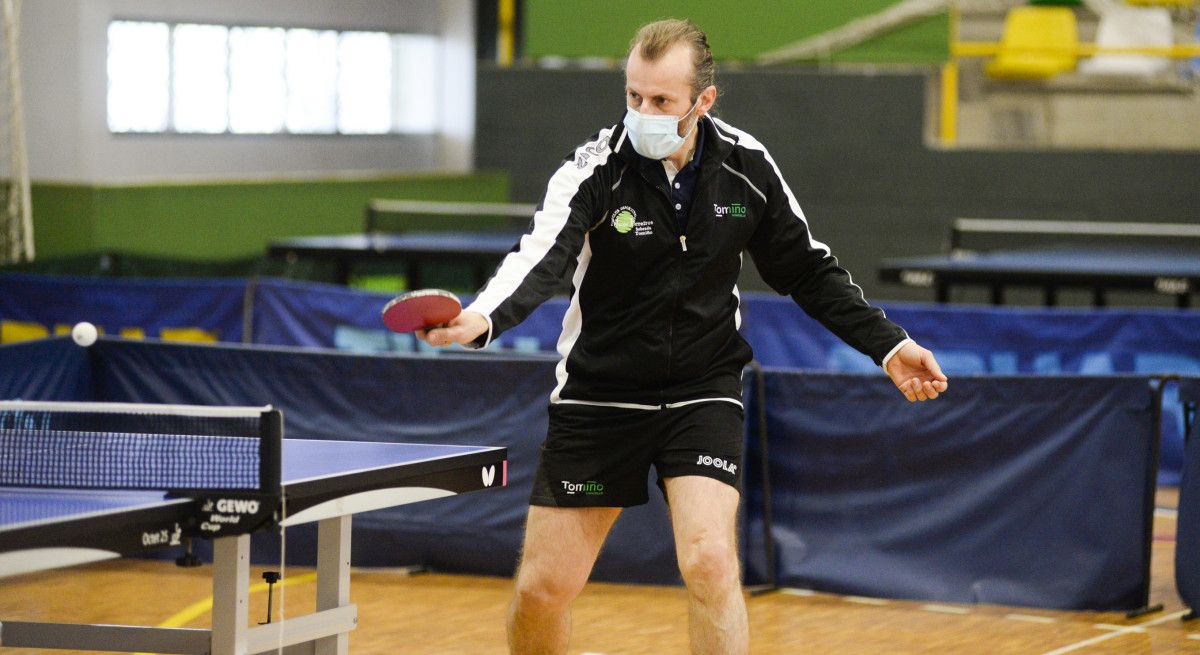Partido de tenis de mesa entre TM Monte Porreiro e Asisa Borges Vall