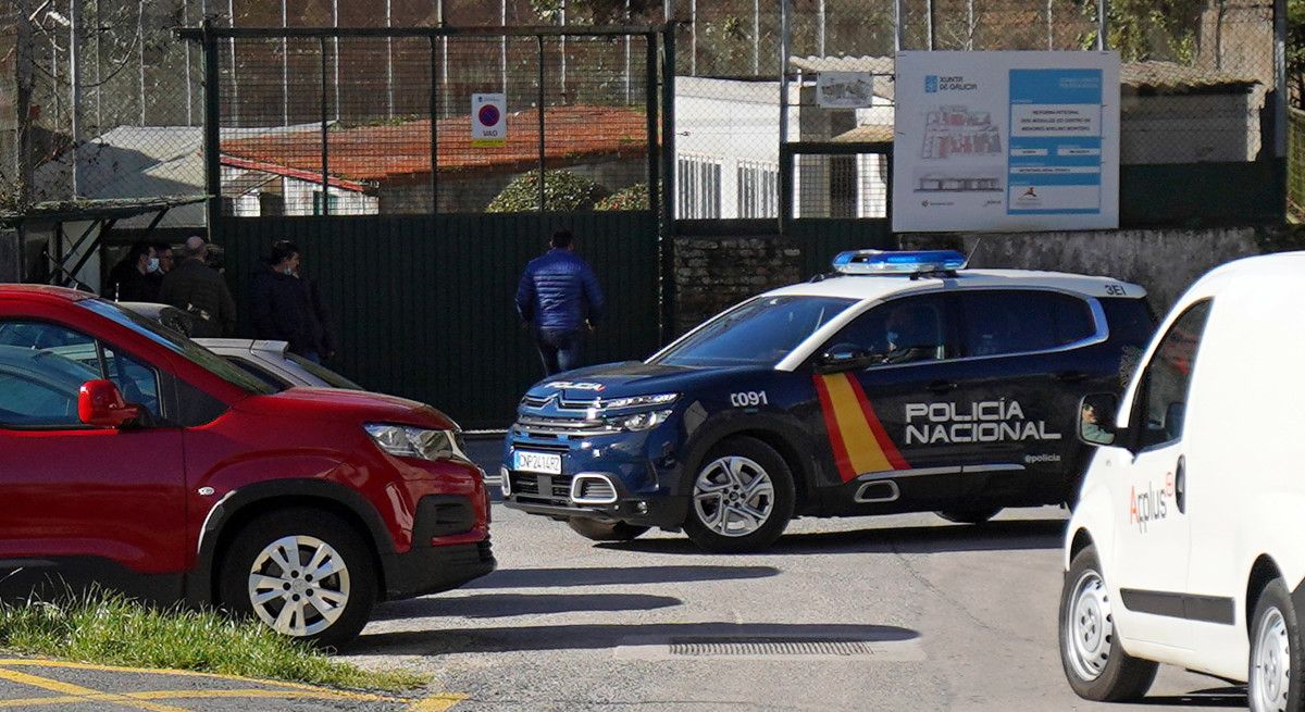 Entrada ao Centro de reeducación de menores Avelino Montero