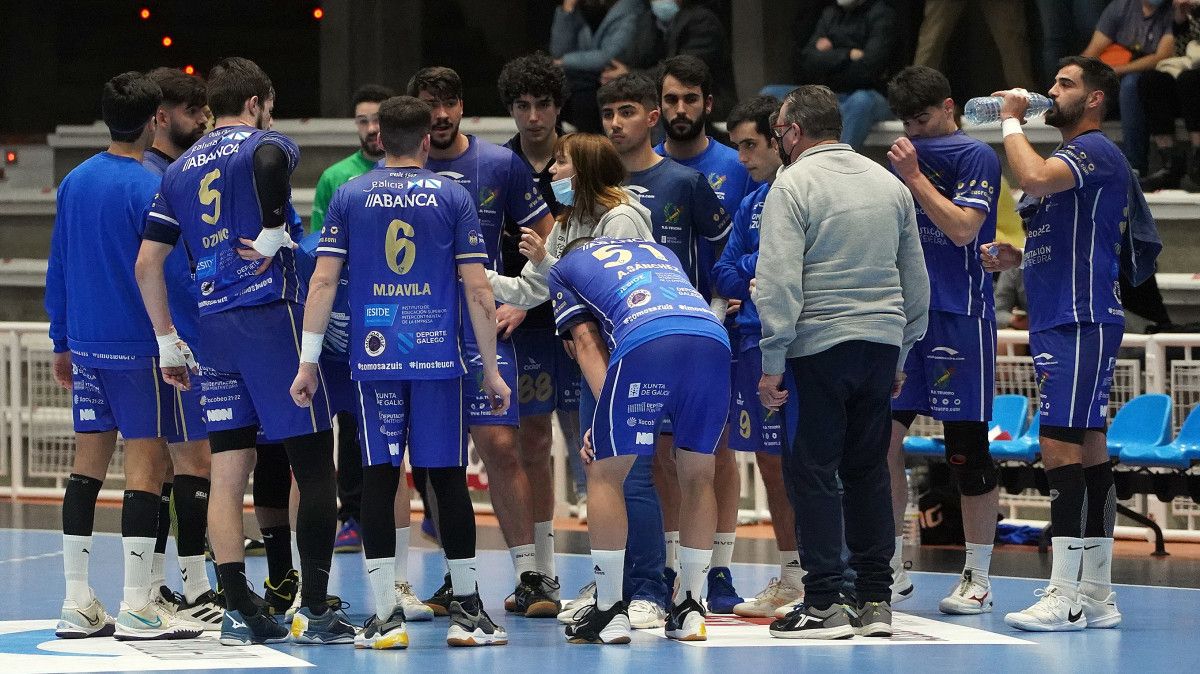 Derbi entre Cisne e Teucro correspondente á xornada 11 de División de Honra Prata