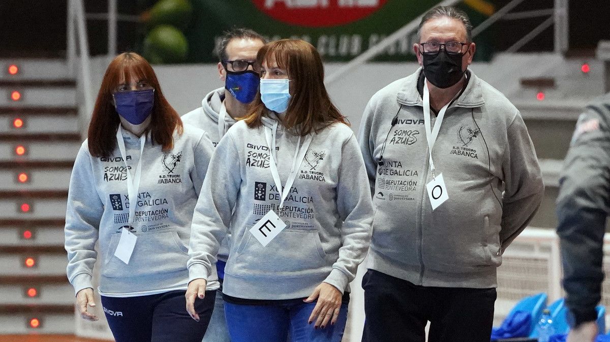 Irene Vilaboa en el derbi entre Cisne y Teucro de División de Honor Plata