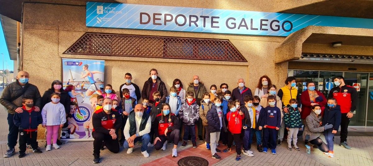 O Club de Loita Pontevedra asiste ao Taller de Fomento de Hábitos de Vida Saudables 