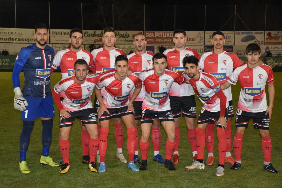 Once inicial del Arosa en el partido ante el Arenteiro en O Carballiño