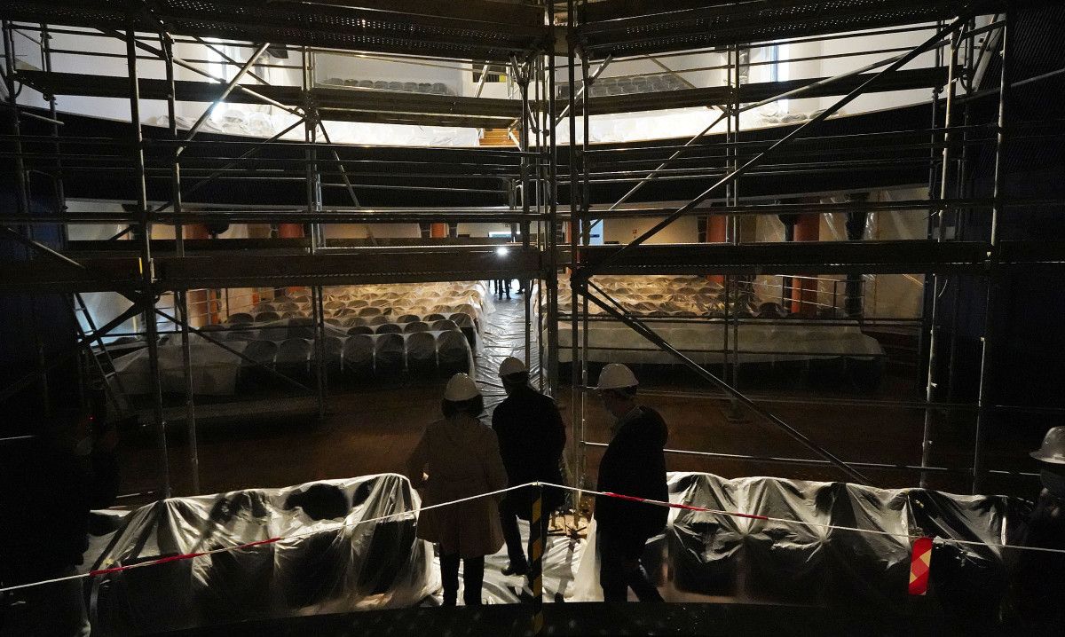 Lores e Fouces visitan as obras do Teatro Principal