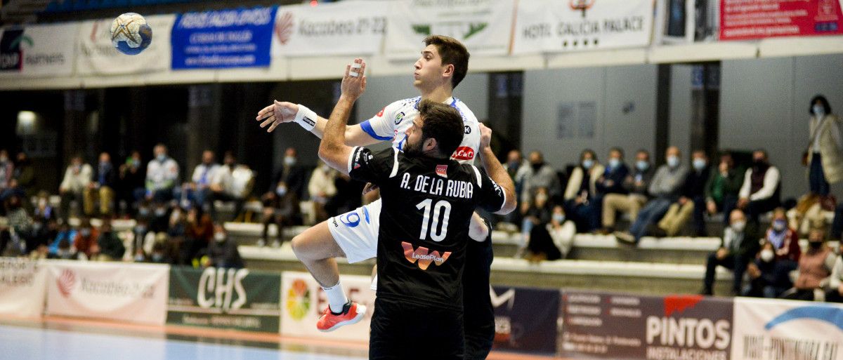 Partido de División Honor Plata entre Cisne y Alcobendas en el Pabellón Municipal