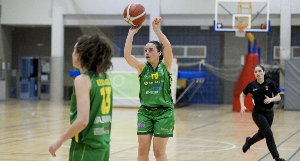 Partido de Liga Femenina 2 entre CB Arxil y BF León