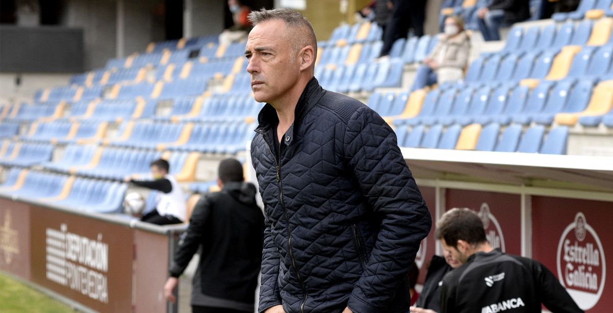 Ángel Rodríguez, entrenador del Pontevedra CF