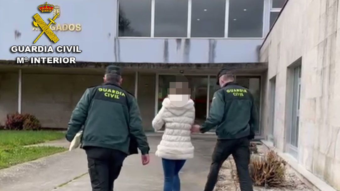Muller detenida por robar coches en Lalín y Silleda