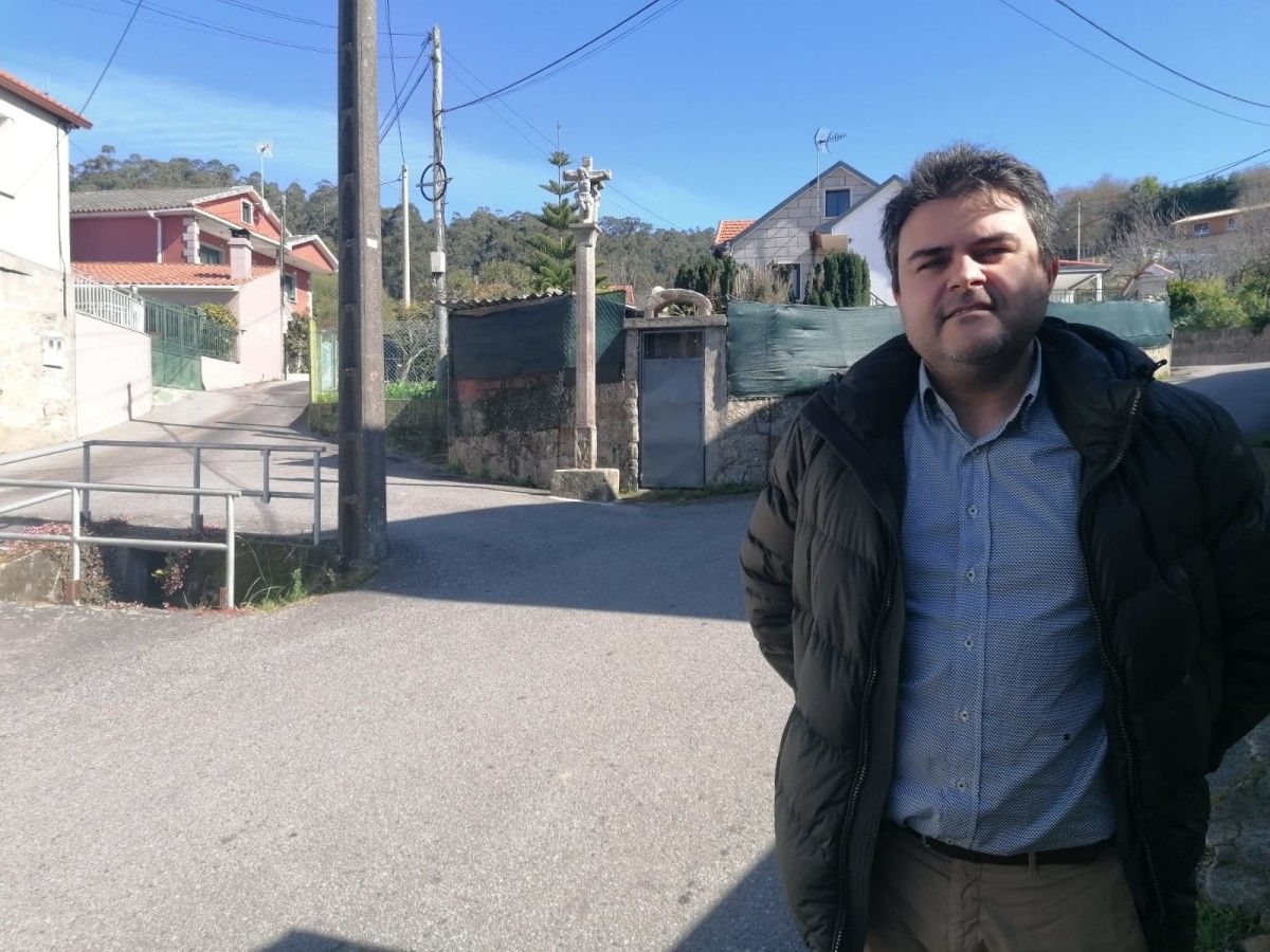 El concelleiro de Urbanismo de Poio, Gregorio Agís, en Liñares
