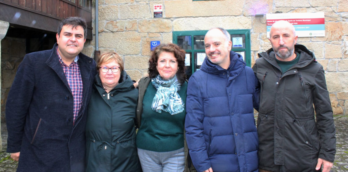 Gregorio Agís, Rosa Fernández, Chelo Besada, David Regades y Julio Casás