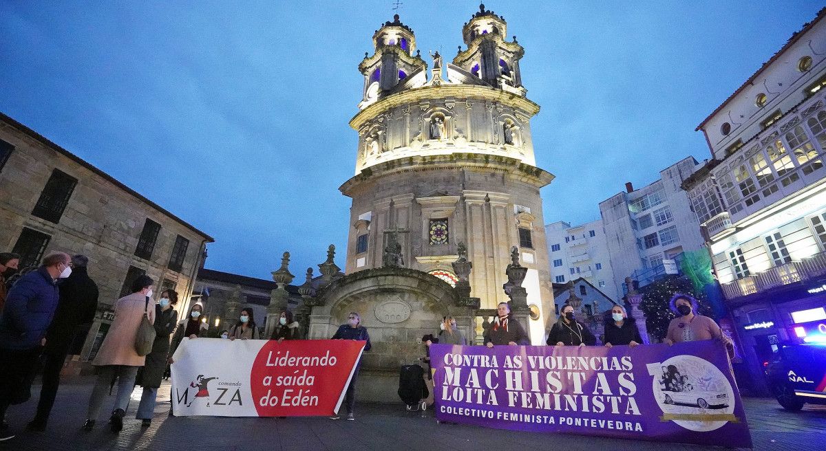 Concentración en Pontevedra polo "feminicidio" de Jessica Méndez